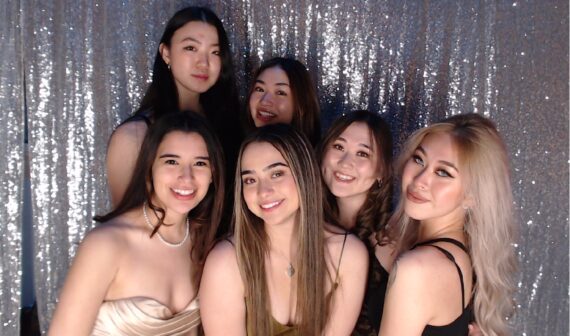 Sweet 16 Photo Booths 71