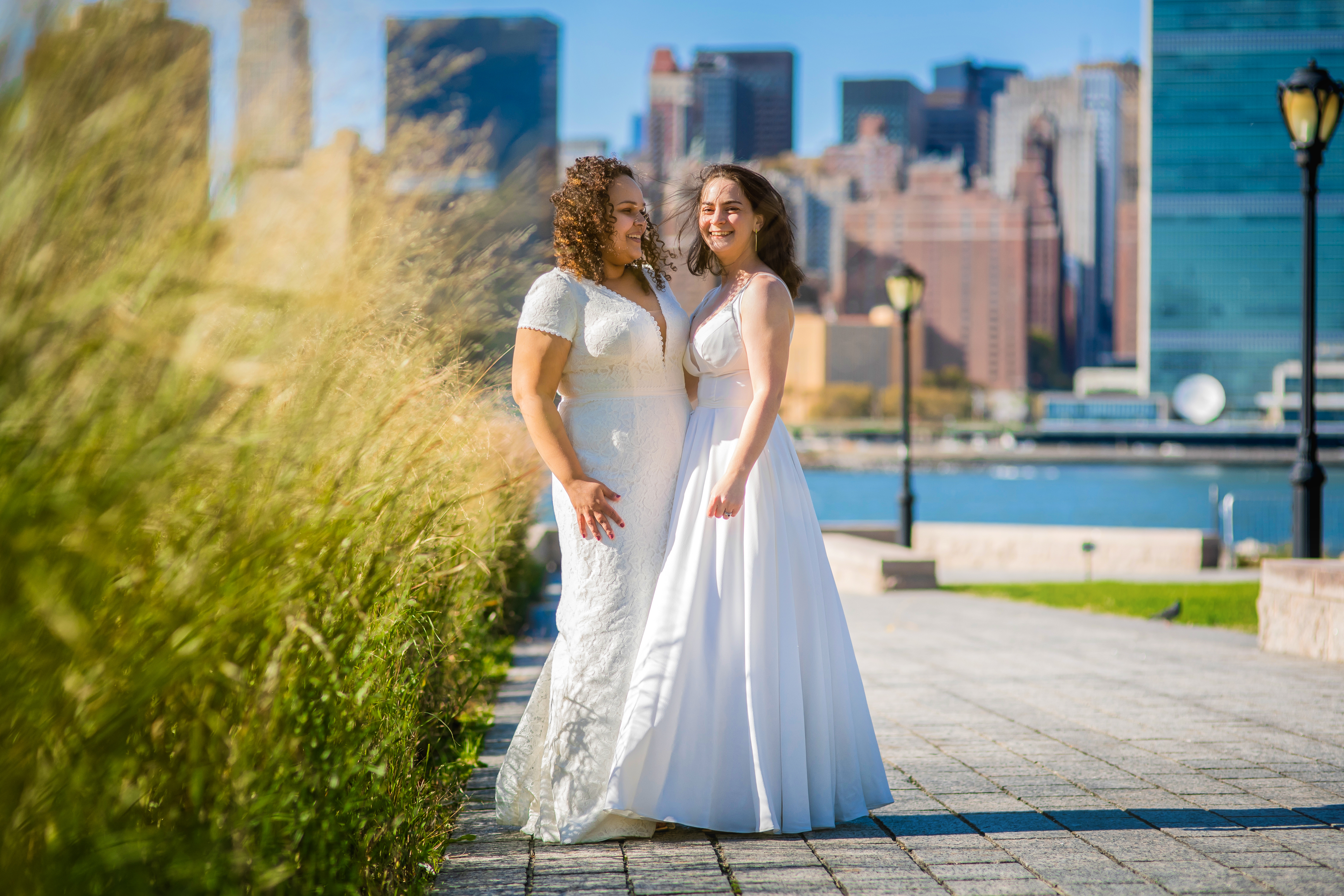 First Look Wedding Photos Pros, Cons & Insider Tips